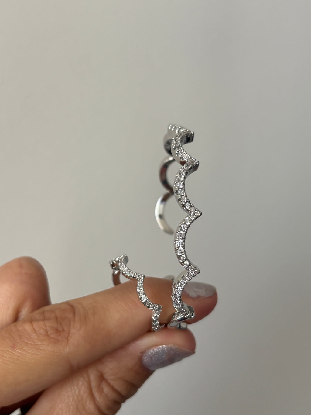 curly diamonds