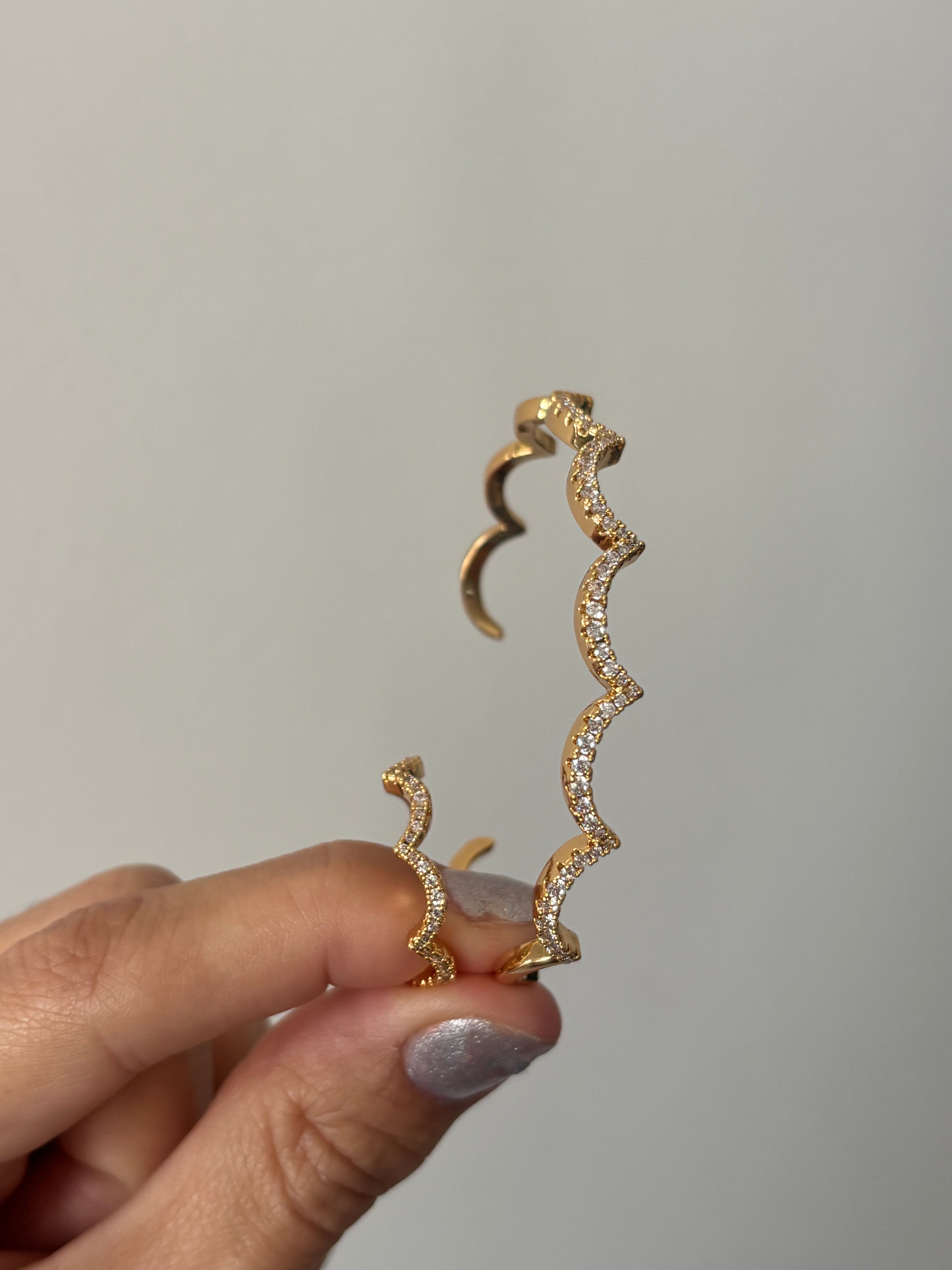 curly diamonds
