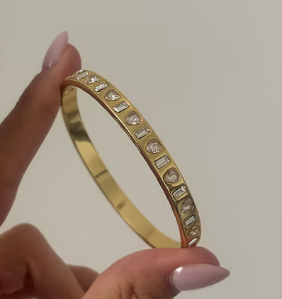 LOVE DIAMOND