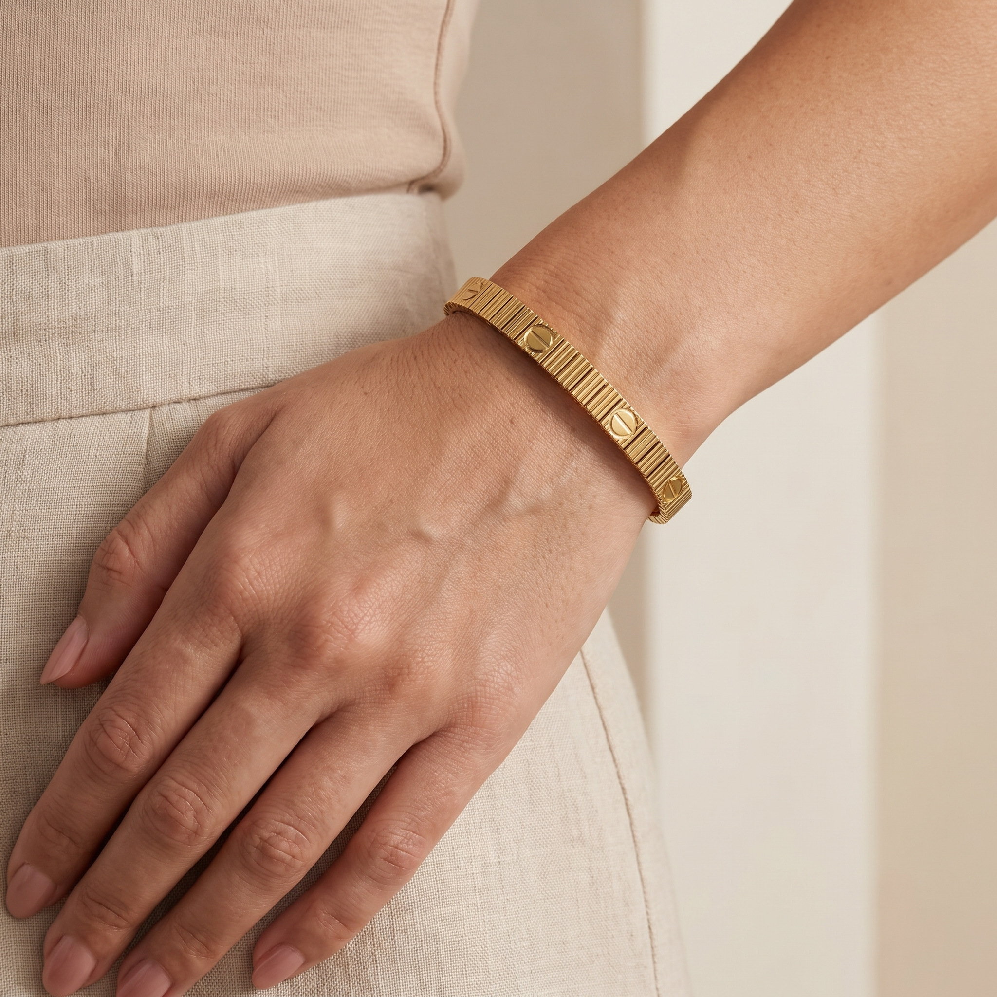 elastic cartier